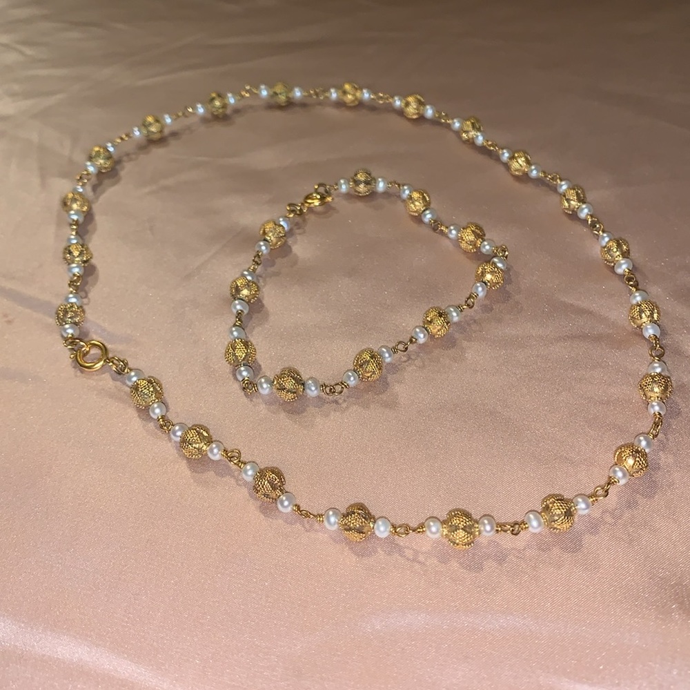 The metropolitan museum of art Etruscan princess jewelry necklace and bracelet